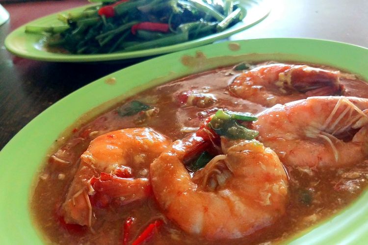 Lesehan Lombok Ijo 3: Seafood Delights by Bendungan Road